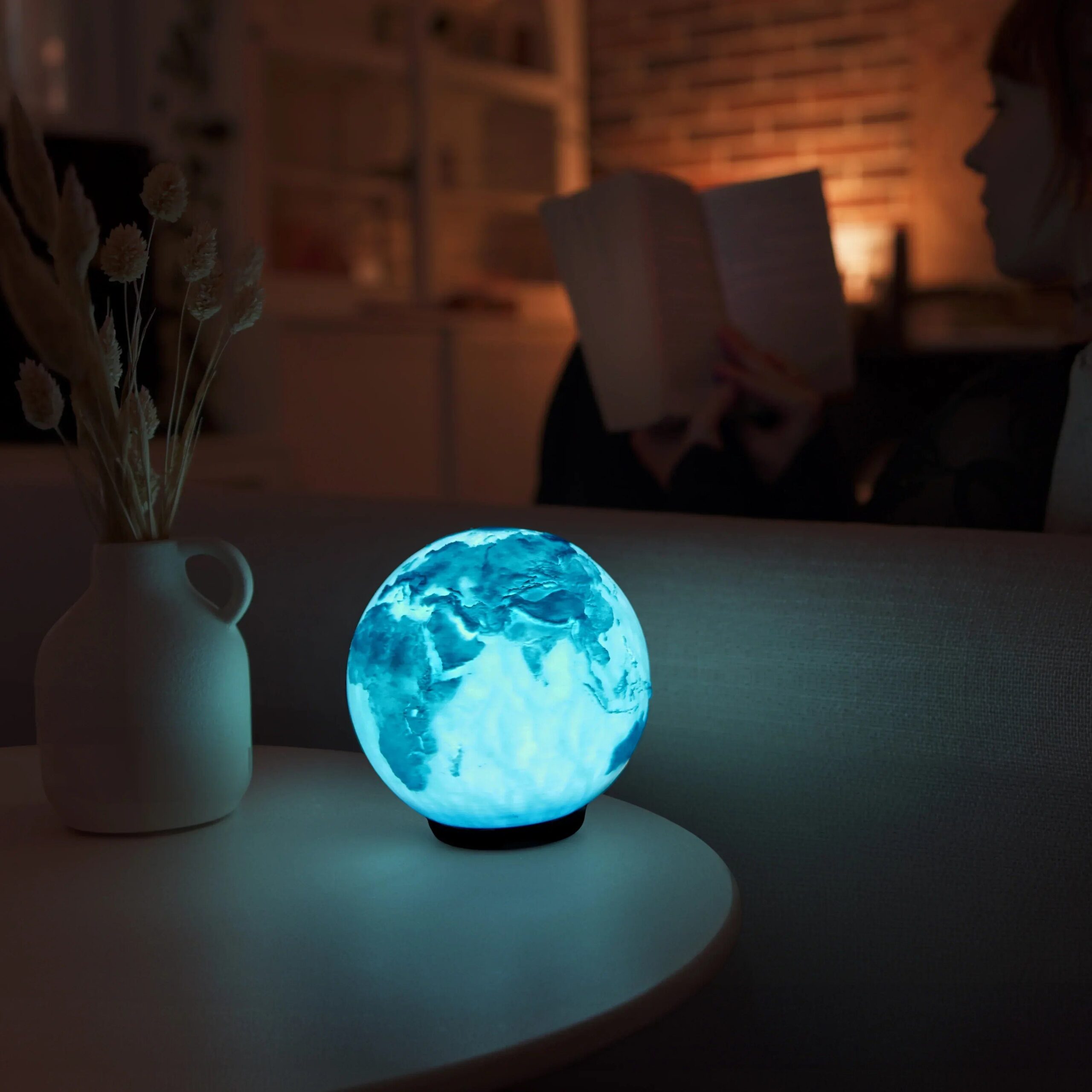 Earth Lamp